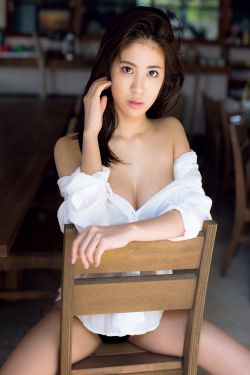 石田妮可 封面
